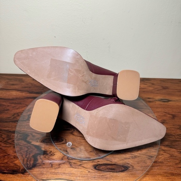 Nordstrom Rack Oslo Block Heel Pump in Burgundy - Picture 16 of 16